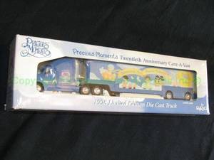 lot 122 image: Precious Moments 1998 Limited edition die cast truck in original box