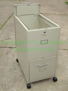 lot 138 image: Metal file cabinet