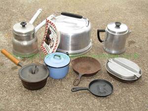 lot 141 image: Assorted pots, and cast iron pans