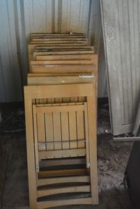lot 38 image: Wooden Folding Chairs  18x30x18 (14 Total)