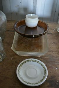 lot 58 image: Fire King, Anchor Hawking and Cornelle Dishes