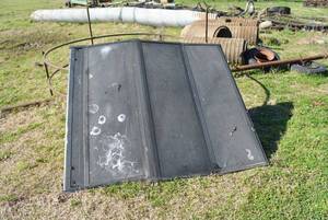 lot 206 image: Truck Bed Cover by Bak Flip