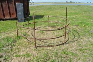 lot 170 image: Metal Hay Ring