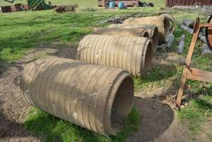 lot 183 image: Cement Culvert Pieces  (6 Total, 4x2 each)