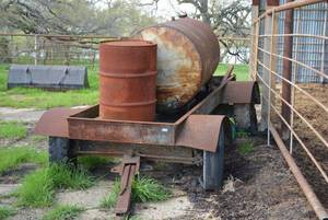 lot 13 image: Old Military Trailer 6Ft. X 10Ft wheel base, 50 x 10Ft. Inside Box