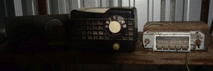 lot 76 image: Vintage Radios- Truetone AM and GE AMFM and Car stereo- Classic Chevrolet 50s AM radio