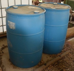 lot 207 image: 2 Food Grade 52 Gal. Plastic Tanks, (Previously Contained Tea Concentrate)