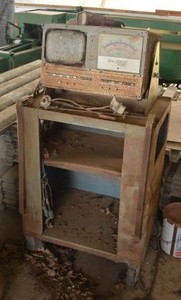lot 140 image: Sun Tune-Up Tester, Scope and Cart