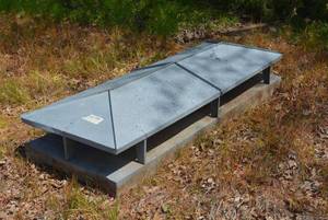 lot 168 image: Vent Box, 26.5 x 6Foot x 15 Tall