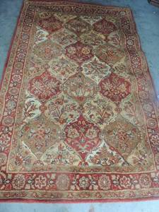 lot 39 image: Persian 100% Wool hand tufted Red rug  48 x 7 6