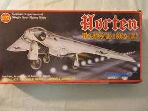 lot 69 image: PIONEER-2, 172 Scale, HORTEN HO.229A1 (HO-1X) Serie-4 Model Kit #4005, Made In Turkey