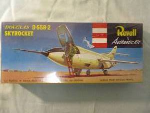 lot 73 image: REVELL Authentic Kit-Douglas D558-2 SKYROCKET Model Kit # H213-79