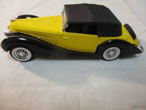 lot 22 image: SOLIDO-143_ 5.77 Scale, 1939 DELAHAYE 135M FIGONI FALASCHI, Diecast Car. #48, Made In France