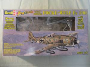 lot 127 image: REVELL-PRO FINISH, 148 Scale, FOCKE WULF-Fw190 #85-Model Airplane Kit, 1656