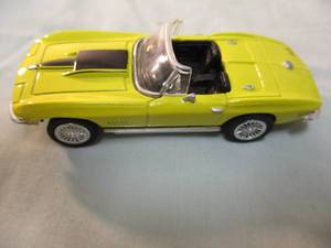 lot 118 image: 1999 NewRay-143 Scale,1967 Corvette Diecast Car, Made In China