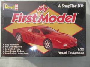 lot 261 image: REVELL  SNAPTITE, My First Model, 132 Scale, Ferrari Testarossa, Model Car Kit, # 6357