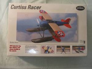lot 239 image: Testors-148 Scale, Curtiss Racer, 1925 Schneider Cup Race Winner, With Jimmy Doolittle at the controls, Model Airplane Kit, 912