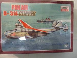 lot 241 image: MINDCRAFT MODEL KITS, 144 Scale, PAN AM B-314 CLIPPER , Model Airplane Kit, #4503