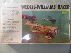 lot 251 image: Williams Brothers- 132 Scale, WEDELL-WILLIAMS RACER, Model Airplane Kit, 32-121