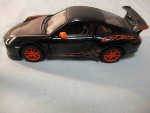 lot 142 image: KINSMART-136 Scale, #KT-5352, 2010-Porsche 911 GT RS, Diecast Car, Made In China