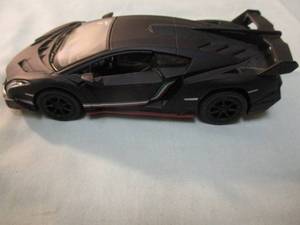 lot 144 image: KINSMART-136 Scale, #KT-5367, Lamborghini Veneno - Matte, , Diecast Car, Made In China