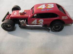 lot 214 image: ERTL- NUTMEG Collectables 70s Modified, 164 Scale, # 43, Diecast Car, 0734-U