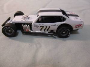 lot 226 image: ERTL- NUTMEG Collectables 70s Modified, 164 Scale, # 711, Diecast Car, 1434-U