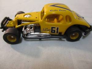 lot 292 image: ERTL- NUTMEG Collectables-Coupe Modified, 164 Scale, # 61, Diecast Car,  0843-BT