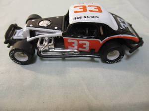 lot 298 image: ERTL- NUTMEG Collectables-Coupe Modified, 164 Scale, # 33, Diecast Car,  2984-U