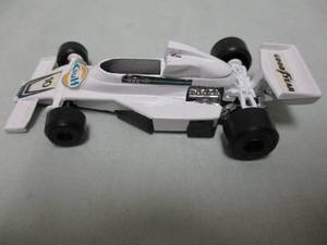 lot 300 image: ERTL, FORMULA 1 F1, 164 Scale,  #10, MCLAREN, M23B, Indy Racer, Diecast Car, Made In Hong Kong