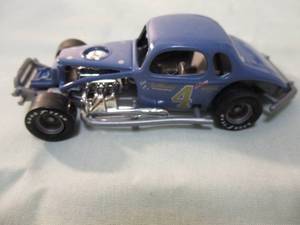 lot 250 image: ERTL- NUTMEG Collectables-Coupe Modified, 164 Scale, # 4, Diecast Car, 2194U