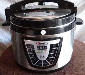 lot 73 image: Power Pressure Cooker XL 10 Qt 10 Quart - NO CORD  UNTESTED