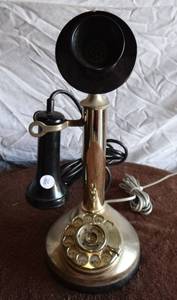 lot 86 image: UNIQUE ROTARY DESKTOP OLD FASHINGED PHONE - COMPLETE