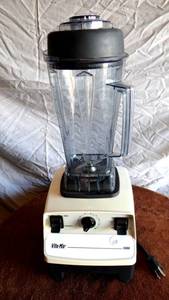 lot 110 image: VITA MIX 5000 PROFESSIONAL BLENDER - COMPLETE - TESTED - FULLY WORKING