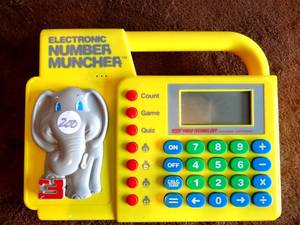 lot 200 image: Vintage VIDEO TECHNOLOGY ELECTRONIC NUMBER MUNCHER Childs Calculator Works