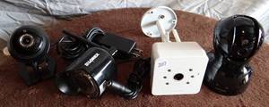 lot 207 image: ASSORTMENT OF VARIOUS SECURITY CAMERAS