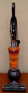 lot 216 image: Dyson DC40 Multi Floor Ball Vacuum Cleaner - testedworking