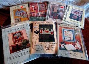 lot 245 image: LOT OF 7 NEW CRAFTING KITS AS SHOWN