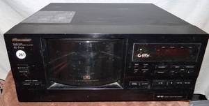 lot 261 image: Pioneer PD F908 File-Type Compact Disc Player 101 CD Changer No Remote - TESTED FUNCTIONS ARE WORKING