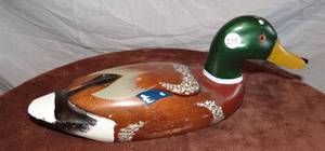 lot 275 image: VINTAGE HAND PAINTED WOODEN DUCK