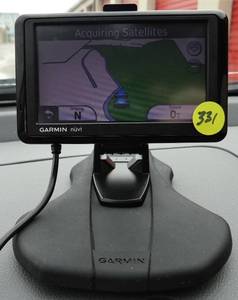 lot 331 image: GARMIN NUVI  Portable 4.3 GPS Bluetooth Navigator - TESTED  WORKING