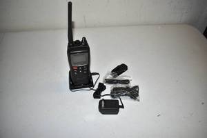 lot 10 image: West Marine VHF155 CB Radio