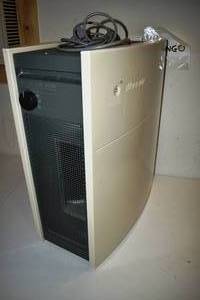 lot 44 image: Blueair 402 Air Purifying System (Works)