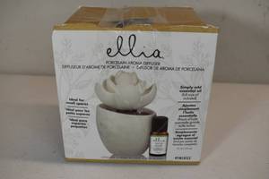 lot 49 image: Ellia Porcelain Aroma Diffuser