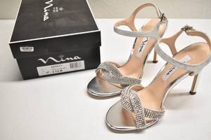 lot 81 image: Nina Davia FY True Silver Womens Heels Size 5.5