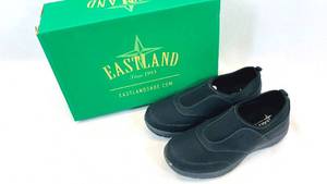 lot 172 image: Eastland Loretta Black Nubuc Womens Shoe Size 6