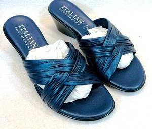 lot 177 image: Italian Shoemakers Womens Saylor Wedge Slip-On Sandals Blue Size 9