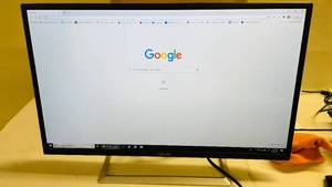 lot 181 image: Asus 32 LCD Monitor 1080p VA325