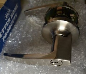lot 180 image: Better Home Products Lever # 25526DC, Satin Nickel