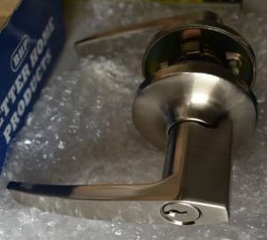 lot 181 image: Better Home Products Lever # 25526DC, Satin Nickel